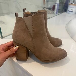 Suede nude booties